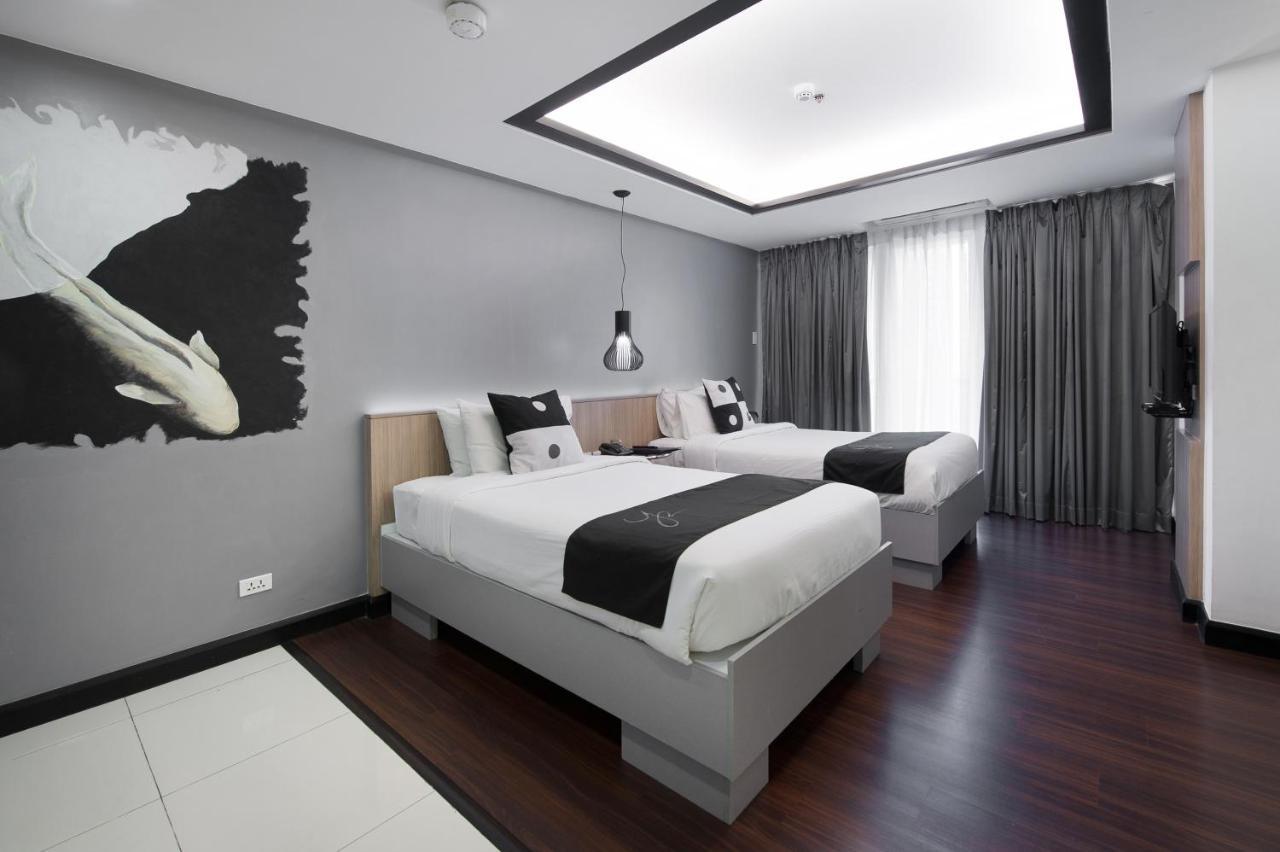 Y2 Residence Hotel Managed By Hii Makati City Exterior photo