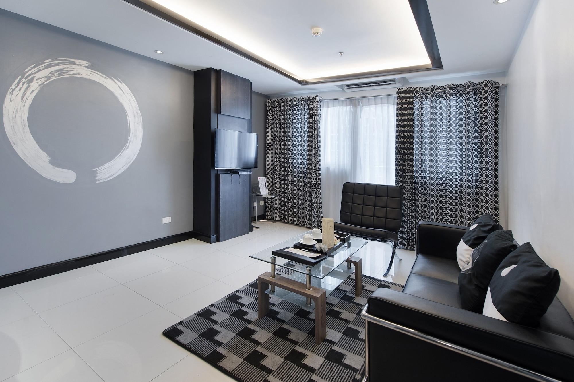 Y2 Residence Hotel Managed By Hii Makati City Exterior photo